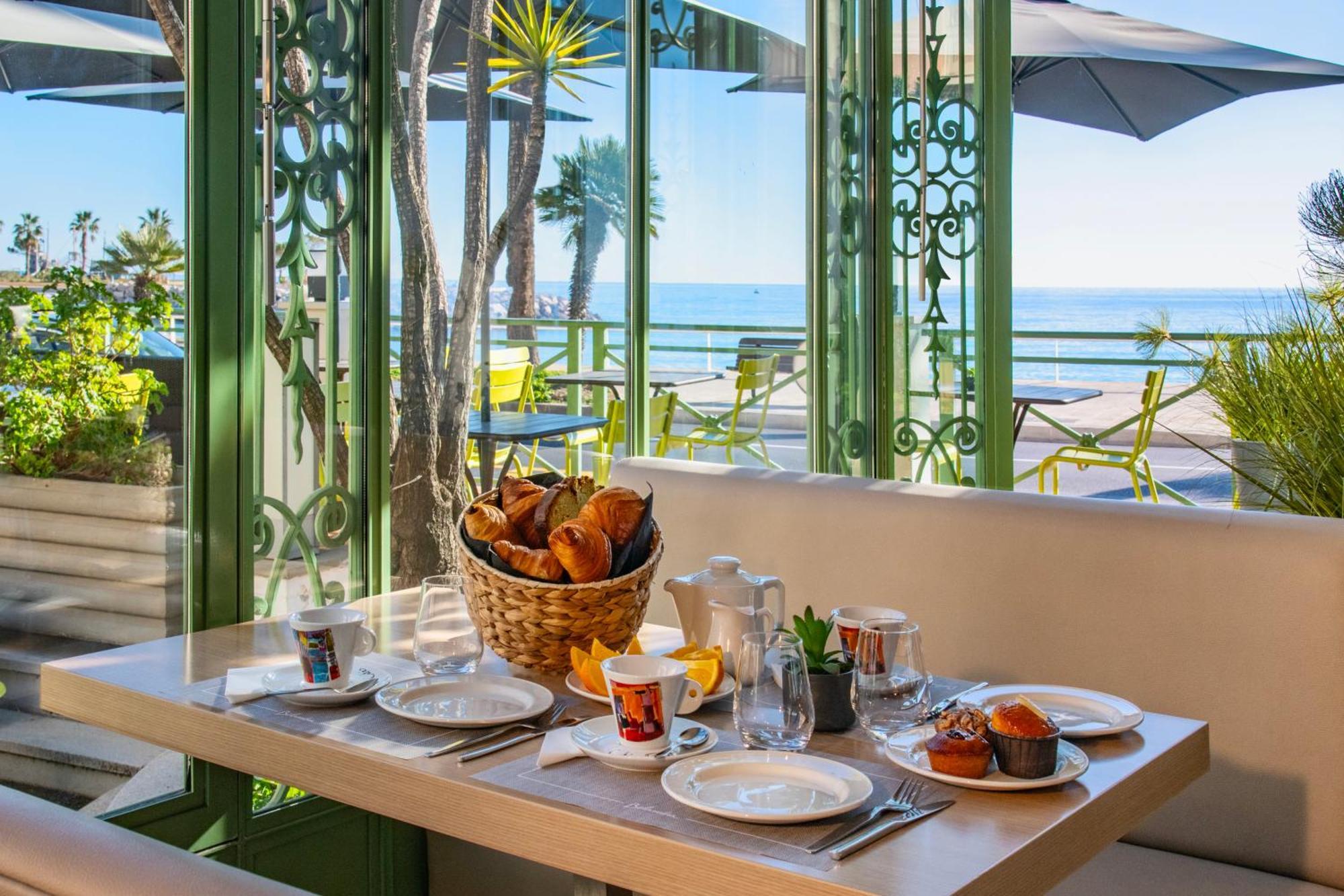 Hotel Vendome Menton - Reouverture Zewnętrze zdjęcie